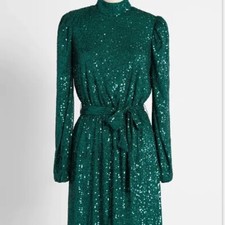 ModCloth Emerald Dynasty Mini Dress in 6