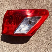 2007 LEXUS ES350 RIGHT TAILLIGHT used OEM