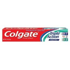Colgate Triple Action Anticavity Fluoride Toothpaste, Original Mint, 2.5 oz