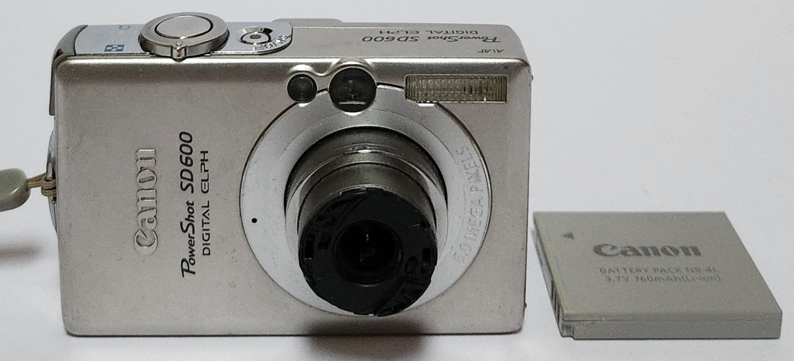 Canon PowerShot SD600 Digital ELPH 6.0MP Digital Camera Lens Error For Repair