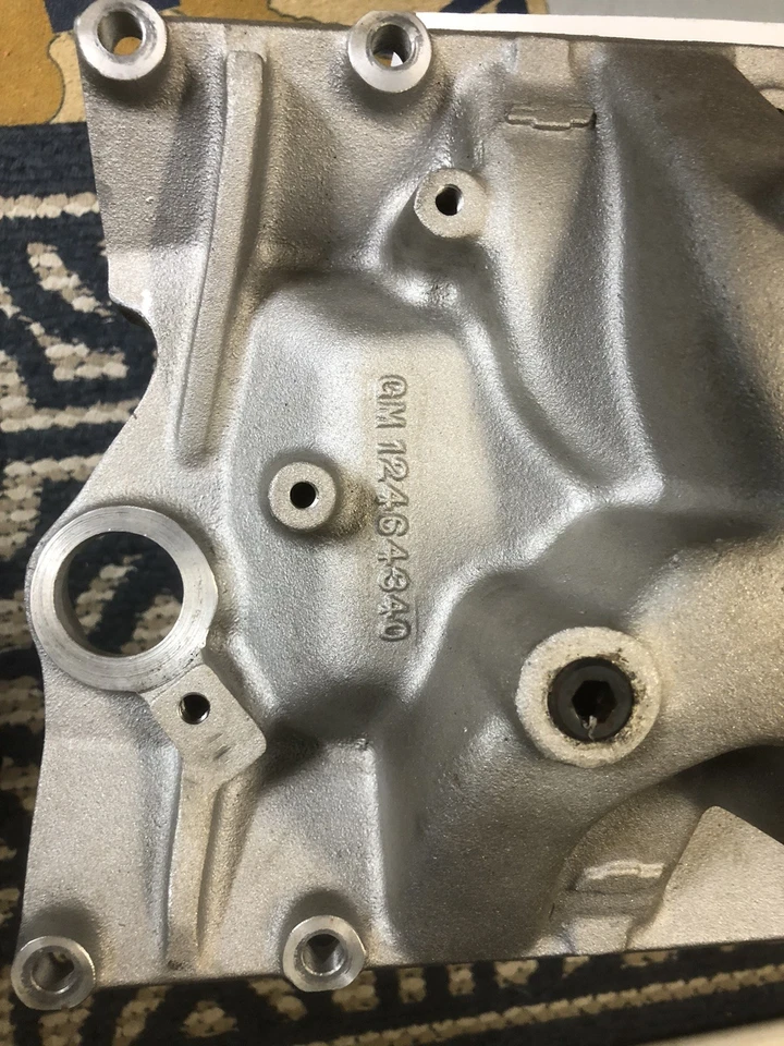 GM SBC Vortec Bowtie Aluminum Intake 12464340 USED - Image 4 of 4