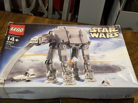 LEGO Star Wars (4483) AT-AT Walker W/ All Minifigs, Instructions & Box