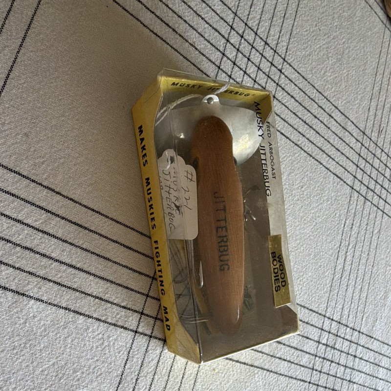 Fred Arbogast Musky Jitterbug No. 700 Vintage Wood Topwater Lure w/ Box TOUGH !!
