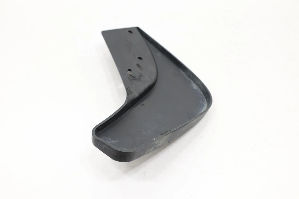 Guardabarros Nissan Frontier 2022 Rh 938829bu0c Foto 2 de 4