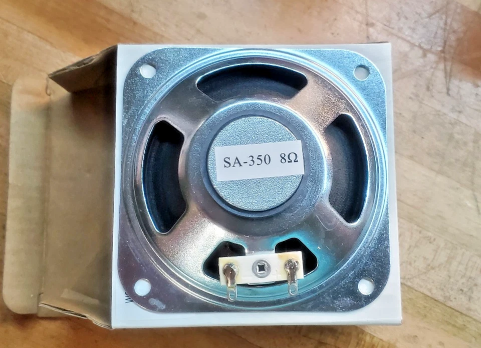 ALTAVOZ DE REPUESTO REDONDO RADIOAFICIONADO WORKMAN SA-350 CB 3-1/2" Foto 2 de 4