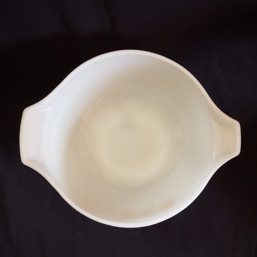 Vintage Pyrex Cinderella Butterfly Gold on White 2½ quart #443 Mixing Bowl Okay - Picture 5 of 8