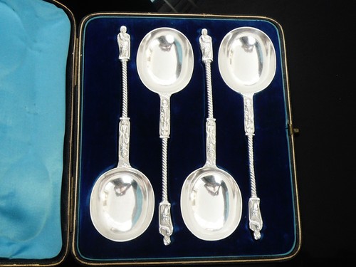 4 Large Cased Antique Sterling Silver Soup Spoons, Hallmarked London 1892 - Picture 12 of 12