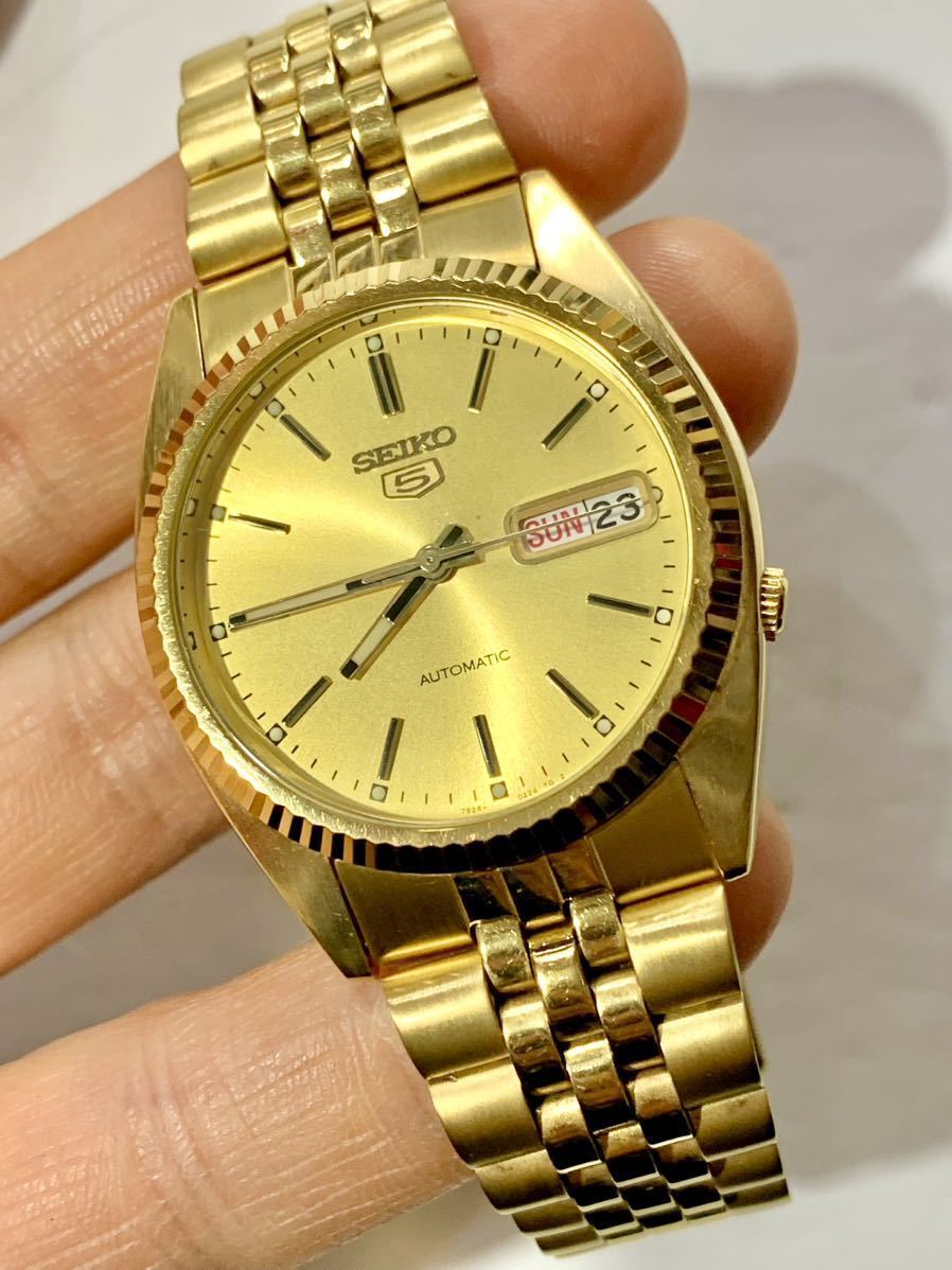 NM Seiko 7S26-0500 SNXJ94 Day Date Datejust style Sport Gold Dial Gold 5  VTG | eBay