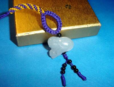 *** Lovely Jade Carved ''MONKEY'' Charm/Hanger ***