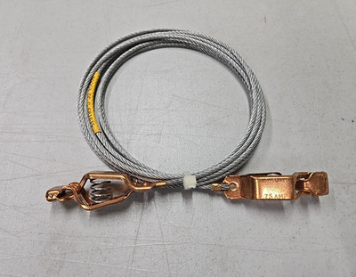 10' x 5/32'' Grounding Cable w/ Dual Mueller 75 Amp 25-C Copper Alligator Clamps