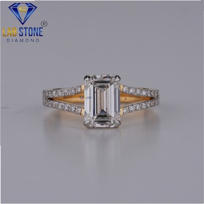 2.12 TCW Emerald & Round Cut Labgrown Diamond Ring 925 silver Labstone