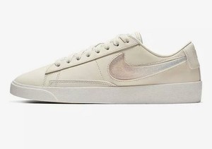 nike blazer low ivory