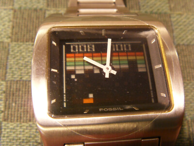 超激レア　デッドストック Fossil big tic ATARIコラボ　腕時計 NEUF EN BOITE : Montre Atari Fossil BREAKOUT animé LCD couleur BIG