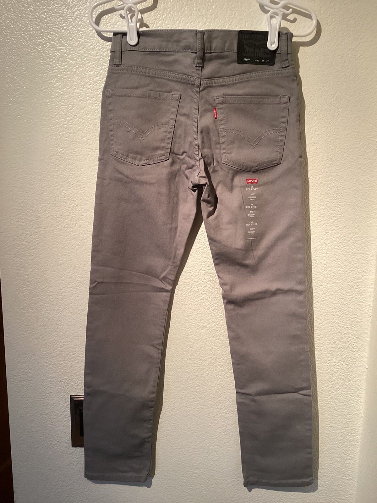 Picture 4 of 12