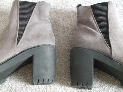 WORN ONCE GREY SUEDE BOOTS SZ 6½ CHUNKY HEEL & SOLE by GEORGE EXCELLENT CONDITON - Picture 9 of 13