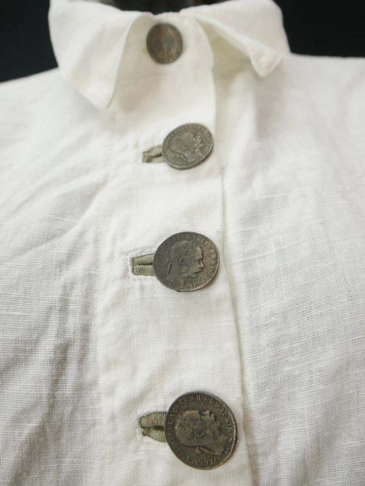 Gr.44 Trachtenbluse weiß Bluse Stockerpoint Leinen mit tollen Knöpfen TB7178 - Bild 3 von 4