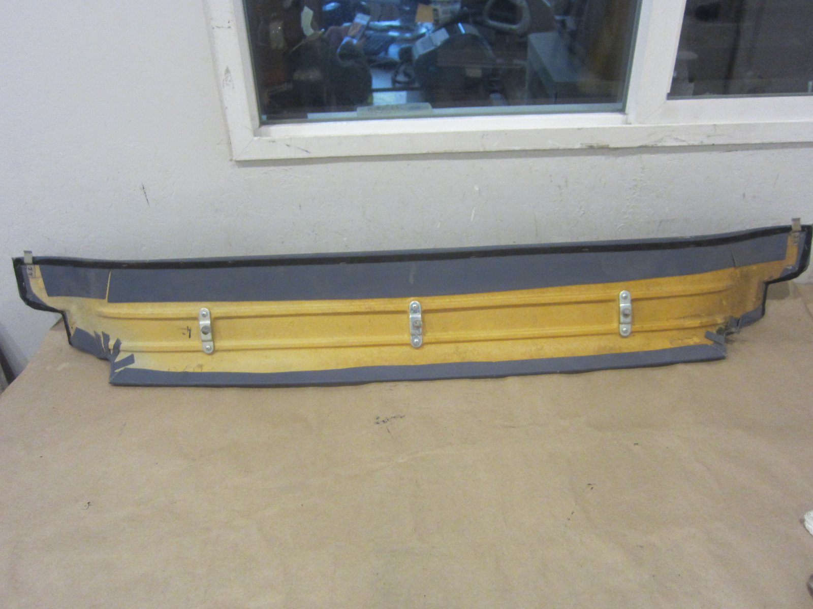 Ferrari 360 - Rear Upper Window Trim (Blue) - P/N  65870200