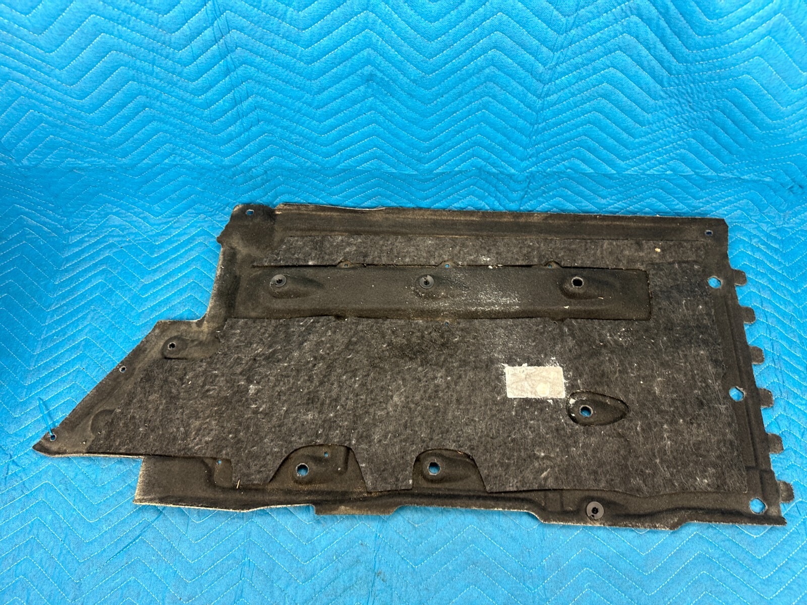 Bentley Cont Flying Spur Front Passenger Under Body Cover Insulator 2006-2012 OE