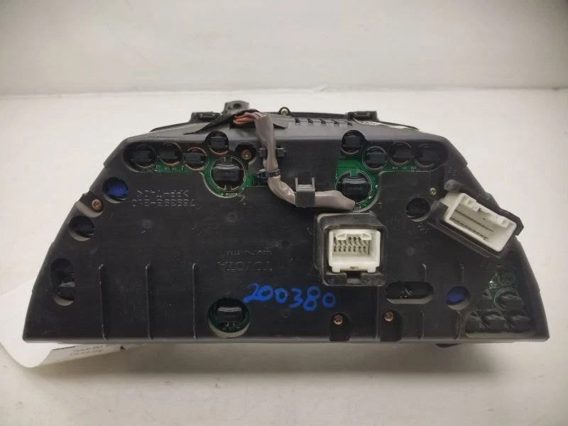 02-05 LEXUS IS300 VELOCÍMETRO CLÚSTER  Foto 2 de 4