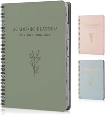 Aesthetic 2025-2026 Academic Planner - A Beautiful 7" x 10" Daily Planner for Wo