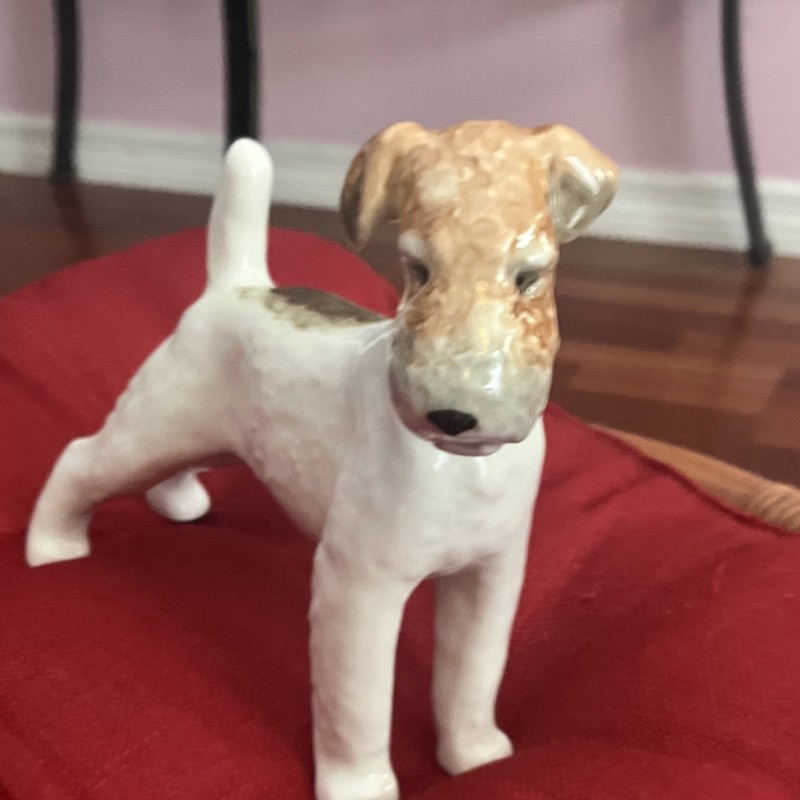 Rare Vintage USSR Lomonosov Porcelain Fox Terrier Figurine 7.9"L, Russian
