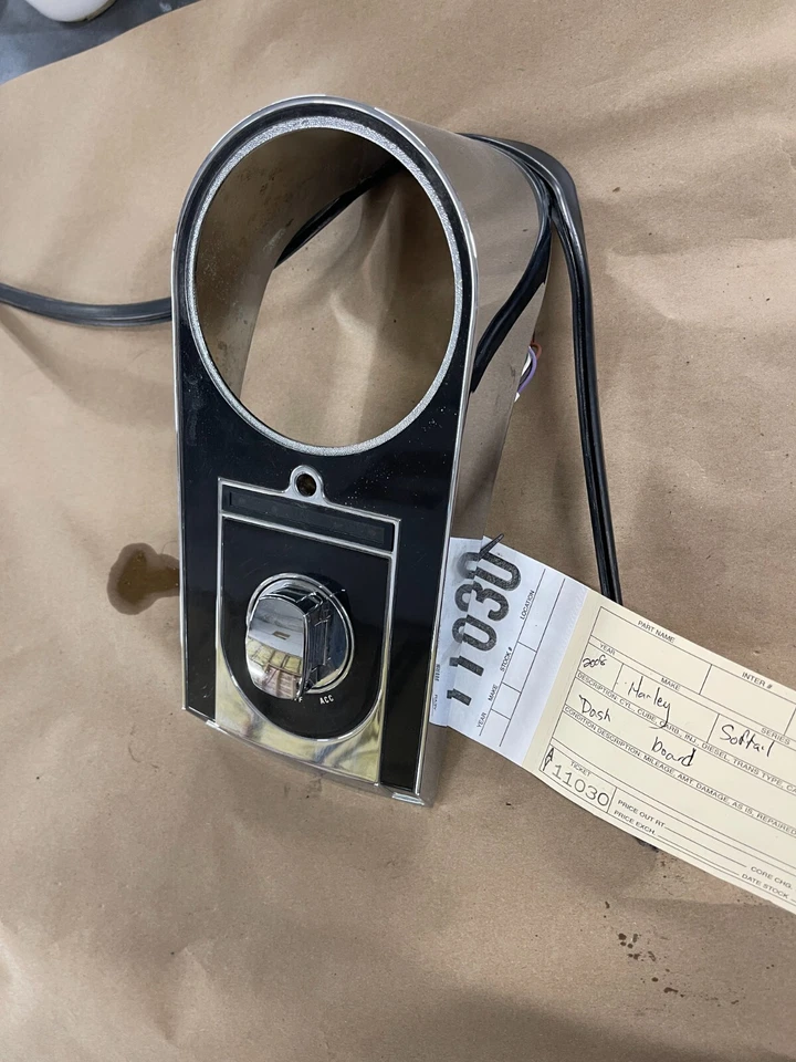 2000-2010 Harley Davidson Softail dash board ay11030 - Изображение 4 из 4