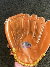 Sacramento River Cats MiLB Baseball Glove Mitt Youth RHT Kids SGA 2011