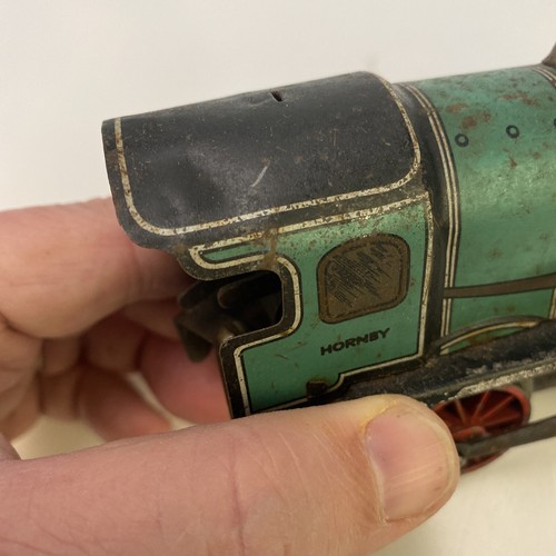 WINDUP HORNBY Made By Meccano 0 Gauge 0-4-0 Southern Tank Loco Vintage - Picture 8 of 9