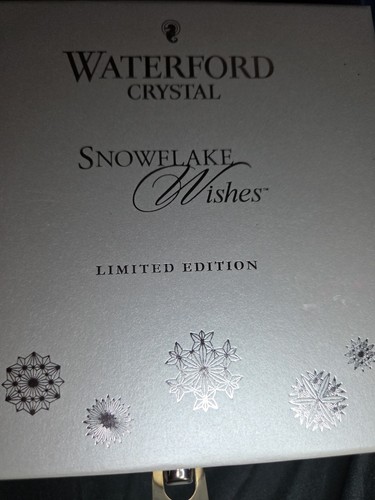 Waterford Cristal COPO DE NIEVE Deseos de Prosperidad Adorno de Navidad en Caja y Papeles - Imagen 4 de 4
