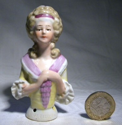 VINTAGE DEUTSCH ?  GROSSES 3,1/2 HALF DOLL NADELKISSEN
