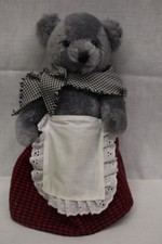 DEANS RAG BOOK Co. Ltd. "Welsh Lady" Limited Ed Bear 10, 1996, Great Britain