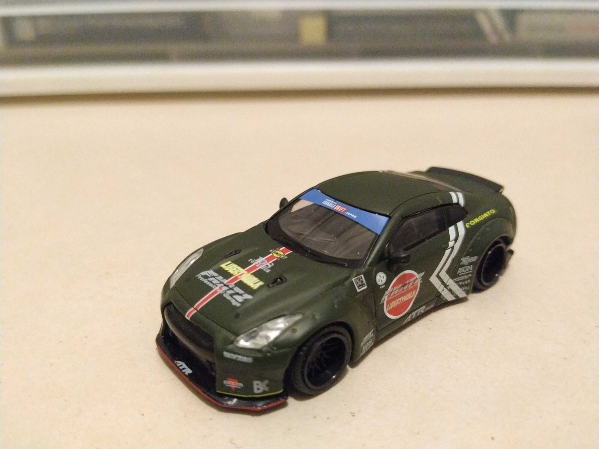 MINI GT 6 (used) LBWK Nissan GT-R (R35) Zero Fighter Special Type