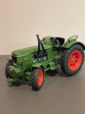 Siku 120 Deutz Traktor im Maßstab 1:32
