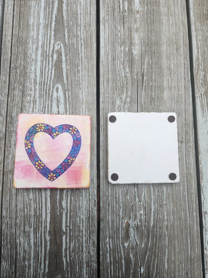 Juego de 8 posavasos de corazón de cerámica hechos a mano para decoración de regalo de azulejos florales Foto 3 de 4