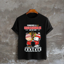 Snoopy and Charlie Brown forever a Chicago Blackhawks fan win or lose Tshirt