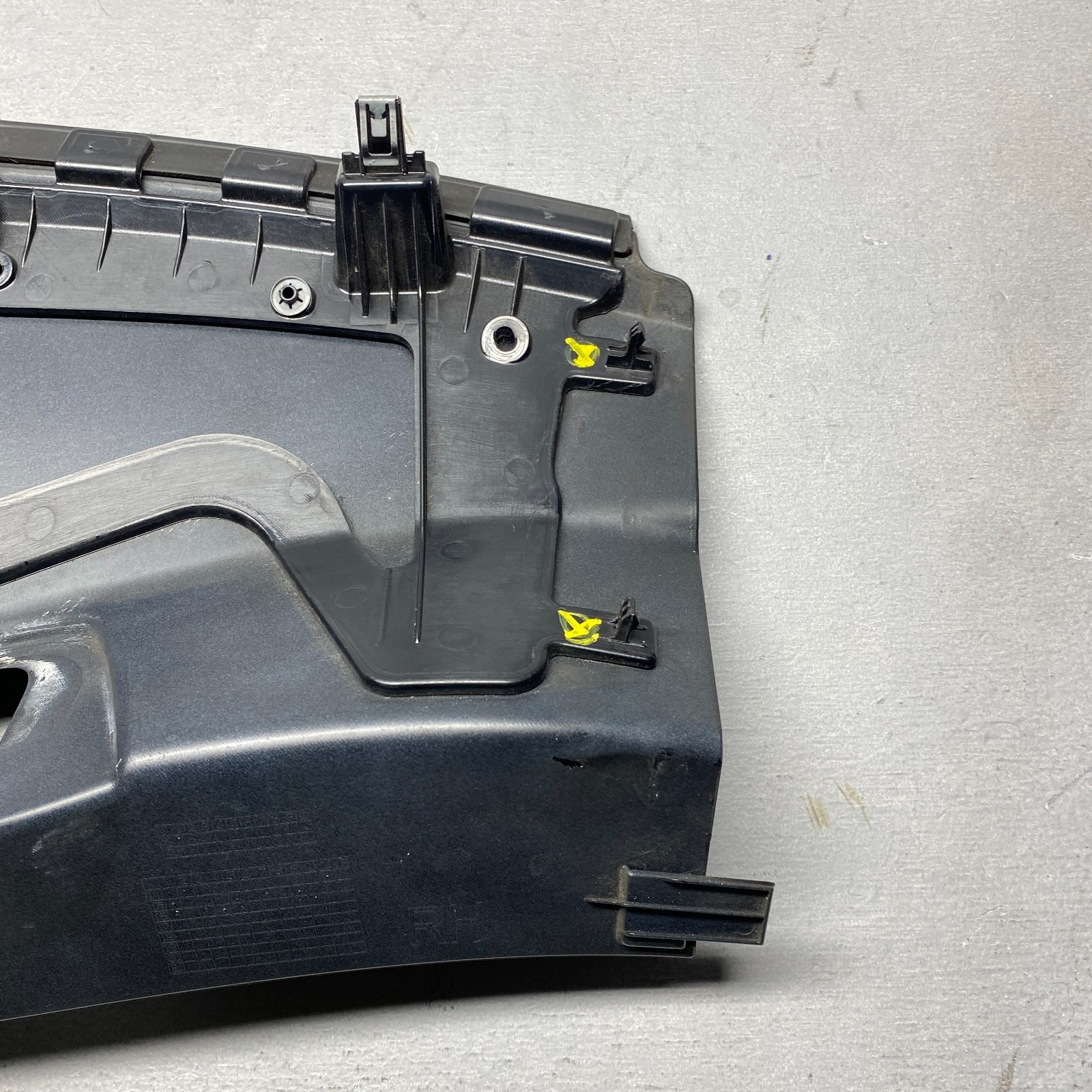 2018 Lamborghini Huracan Right Striker Cover 4T7853174A