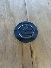 99 00 01 02 03 LEXUS RX300 OEM CENTER HUB CAP...