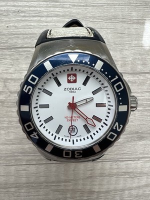 Zodiac V-Wolf Diver ZO2408 Swiss Quartz - White Dial / Blue Bezel