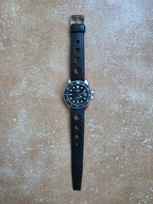 Pre TAG Heuer 980.033 Mens 1000 Series Professional Quartz Watch