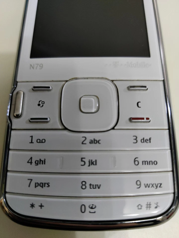 Nokia N79 Mobile Phone Boxed   Excellent Condition - Image 3 of 4