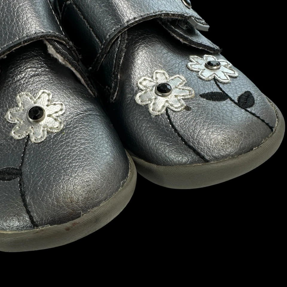 Zapatos Pediped Aryanna Niño Pequeño Talla Us 7 Eu 23 Grip n Go Tacón Cojín Gris Metálico Foto 4 de 4