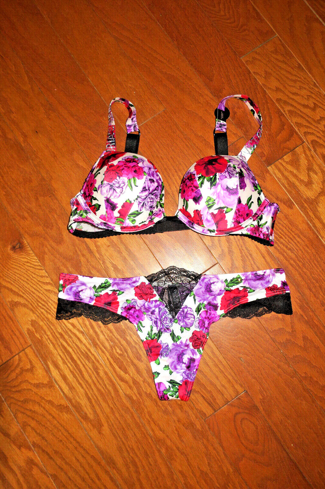 S-34D BRA ❤️ BOMBSHELL VICTORIA'S SECRET ❤️2pc.SET THONG ADD 2 SIZES PUSH UP NEW