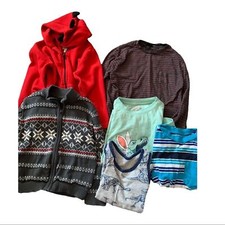 Boys cozy bundle with cargo pants size 4-5