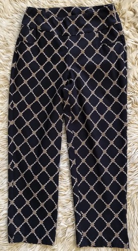 Lulu B Pull On Capri Pants 4 Chain Link 