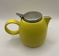 Tea Forte Teapot Sunflower Yellow Ceramic Loose Leaf Brew Infuser