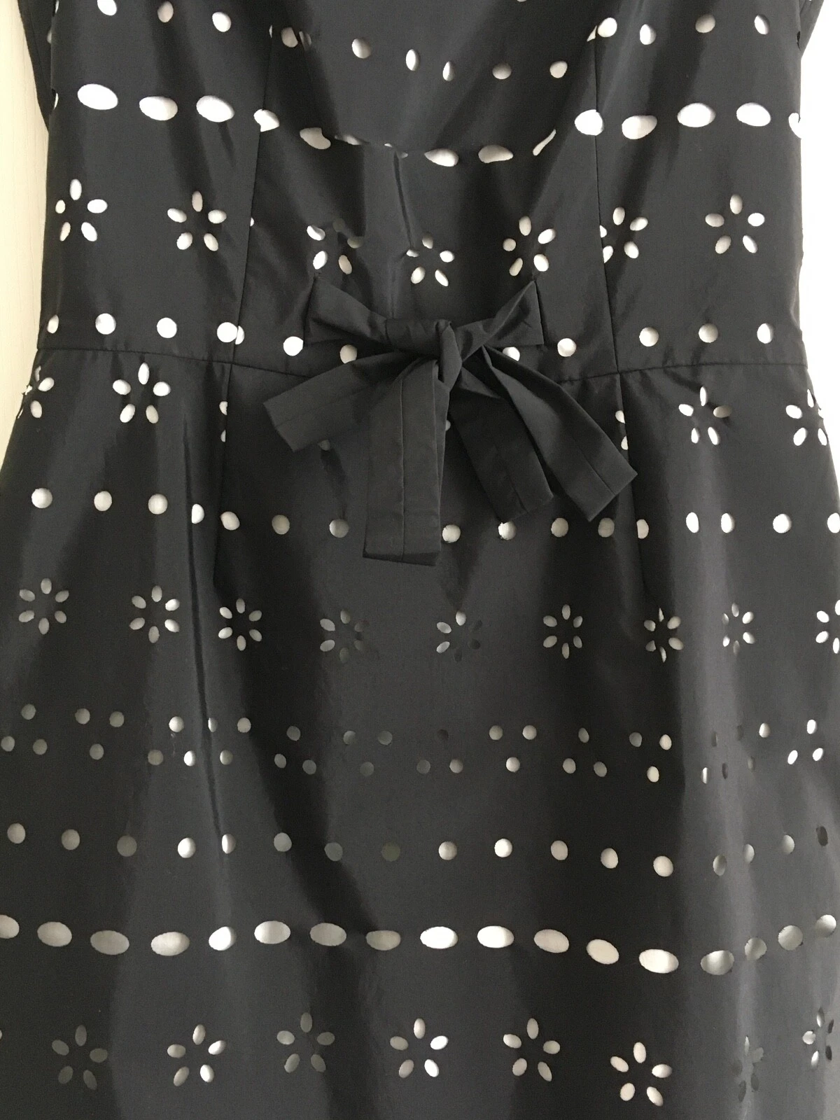 ABITO MOSCHINO ECONOMICO E CHIC TAGLIO LAZER DAVANTI FIOCCO IT 42 UK 10 NUOVO PREZZO AL PUBBLICO £ 525