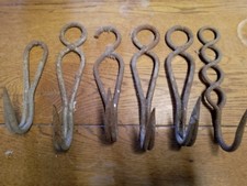 LOT CROCHETS DE BOUCHER ANCIENS FER FORGÉ