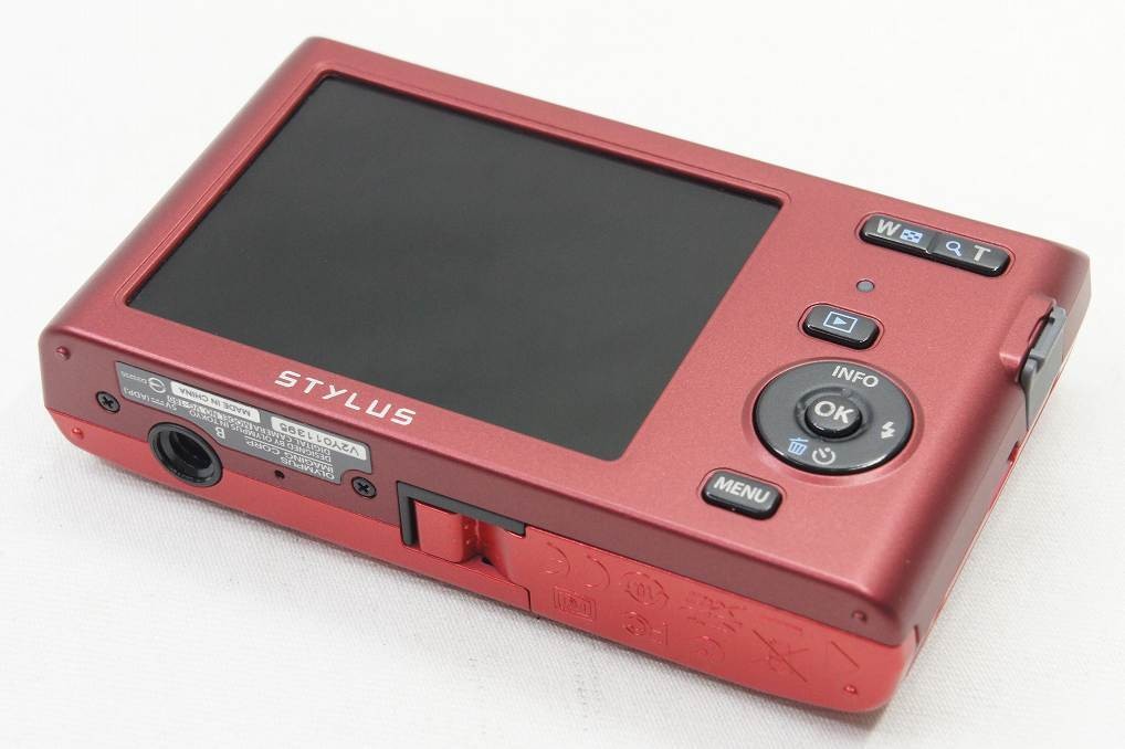 Olympus Stylus Vg-180 Compact Digital Camera Red With