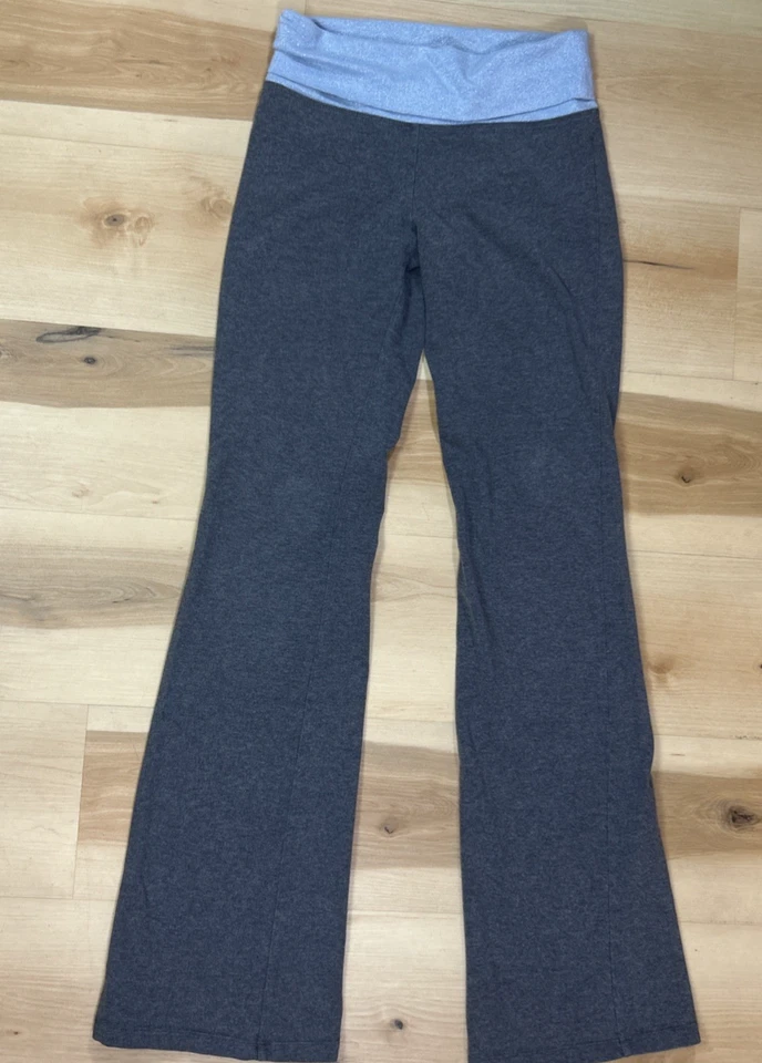 VTG Y2K Victoria's Secret PINK Logo Fold Over Flare Yoga Pants Glittter Size XS - Image 3 of 4