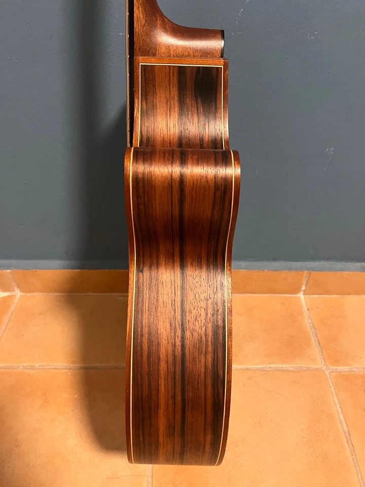 chitarra acustica usata DOWINA DANUBIUS di liuteria Slovacca come nuova .  - Immagine 4 di 4